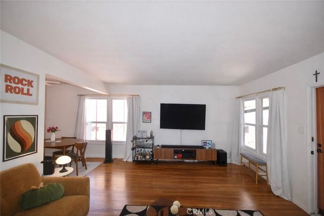 1334 E 1st Street 12, Long Beach, CA 90802