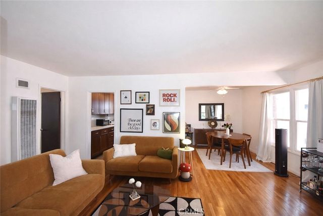 1334 E 1st Street 12, Long Beach, CA 90802