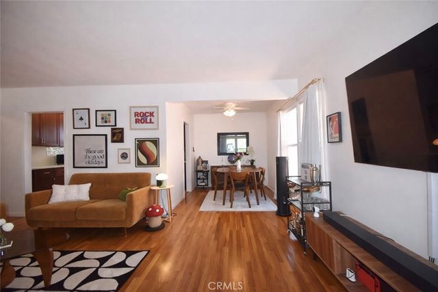 1334 E 1st Street 12, Long Beach, CA 90802