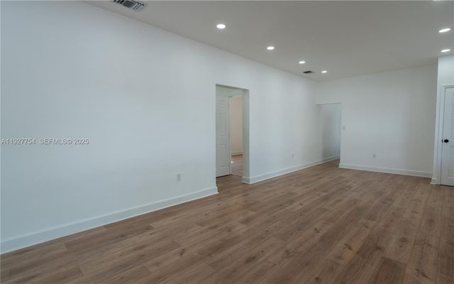 426 SW 26th Rd, Miami, FL 33129