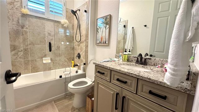 28004 Kerry CT, Bonita Springs, FL 34135