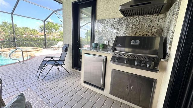 28004 Kerry CT, Bonita Springs, FL 34135