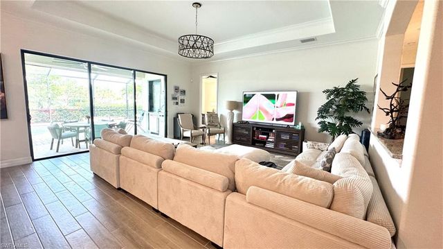 28004 Kerry CT, Bonita Springs, FL 34135