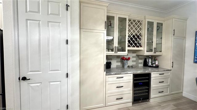 28004 Kerry CT, Bonita Springs, FL 34135