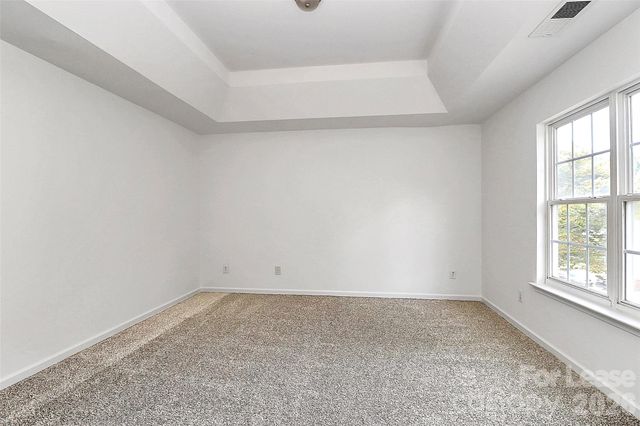 1215 Mcallister Drive, Charlotte, NC 28216