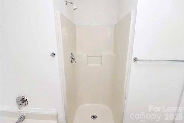 1215 Mcallister Drive, Charlotte, NC 28216