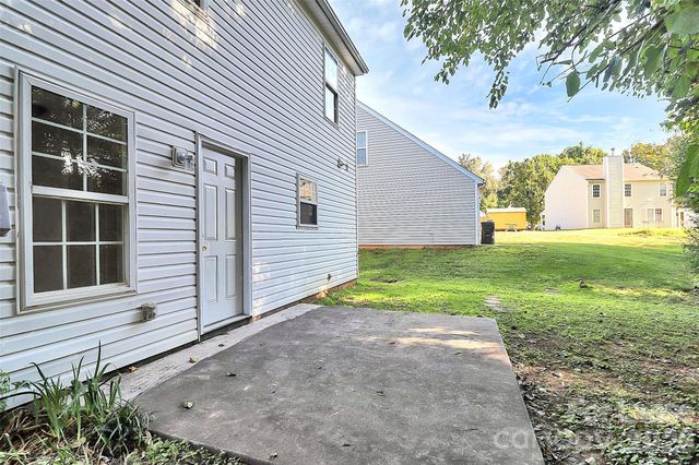 1215 Mcallister Drive, Charlotte, NC 28216