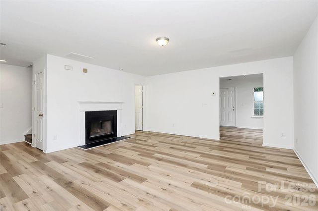 1215 Mcallister Drive, Charlotte, NC 28216