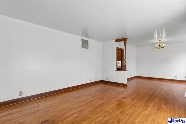 2318 Hoffmeyer Rd, Florence, SC 29501