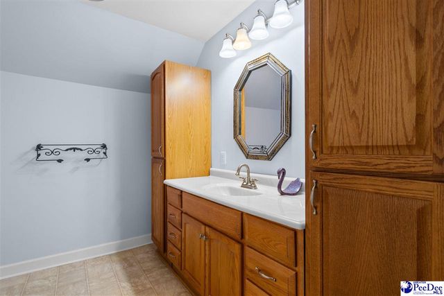 2318 Hoffmeyer Rd, Florence, SC 29501