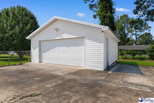 2318 Hoffmeyer Rd, Florence, SC 29501