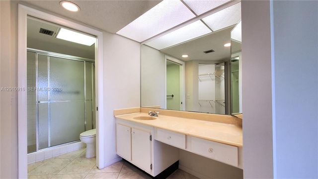 901 SW 128th Ave 311E, Pembroke Pines, FL 33027