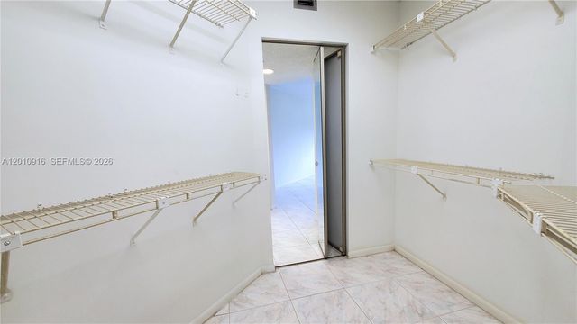 901 SW 128th Ave 311E, Pembroke Pines, FL 33027