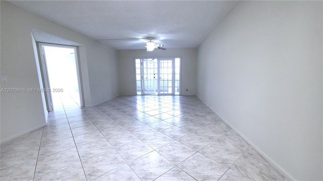 901 SW 128th Ave 311E, Pembroke Pines, FL 33027