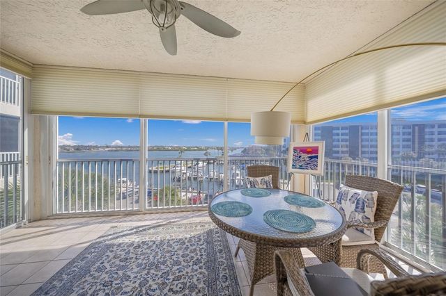 1260 DOLPHIN BAY WAY 403, Sarasota, FL 34242