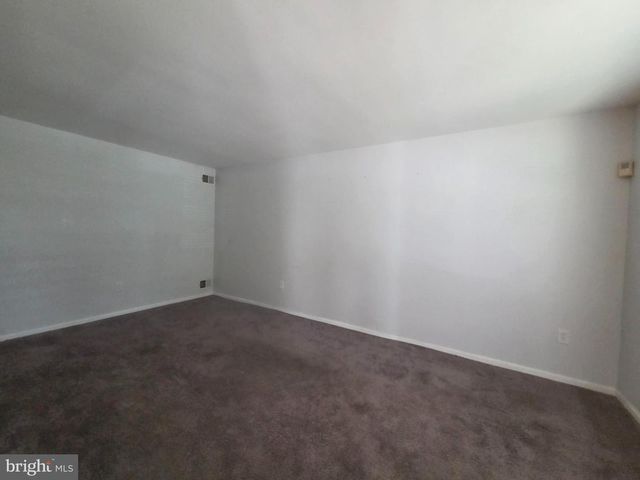 20 FOX HOLLOW LN, Sicklerville, NJ 08081