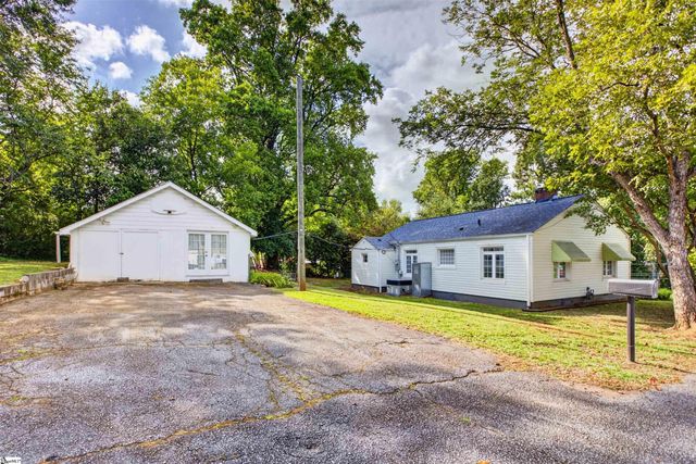 3914 Brushy Creek Road, Greer, SC 29650