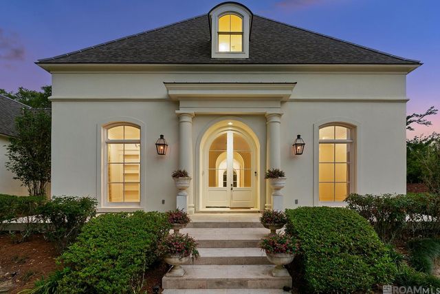 19420 N Muirfield Cir, Baton Rouge, LA 70810