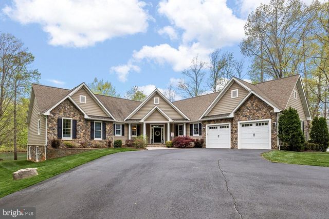 232 RAVEN RD, Bumpass, VA 23024