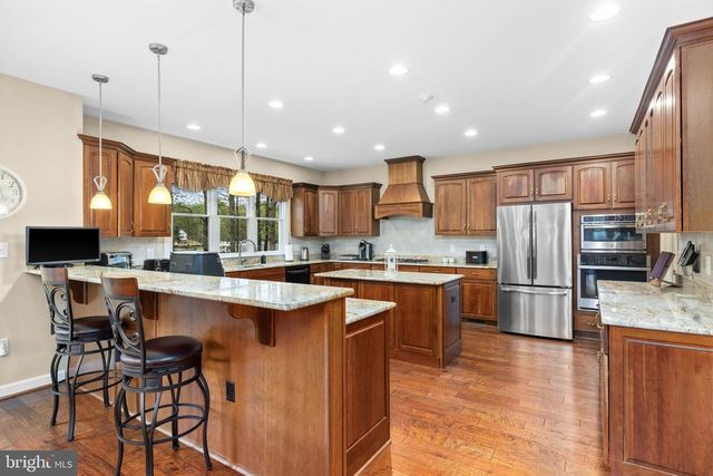 232 RAVEN RD, Bumpass, VA 23024