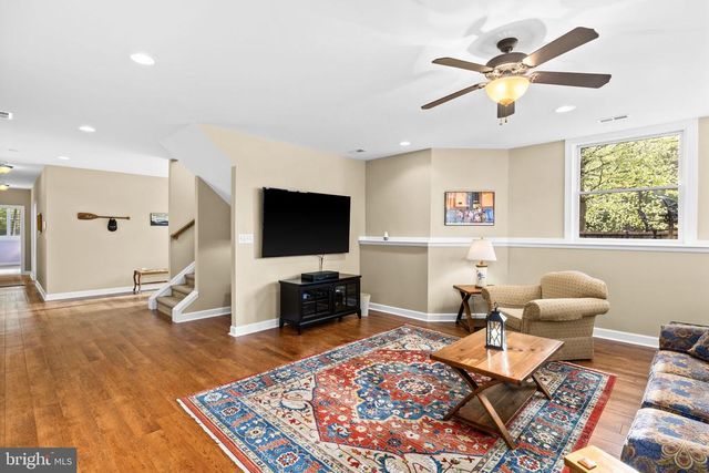 232 RAVEN RD, Bumpass, VA 23024