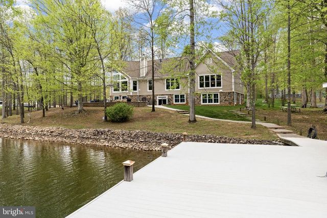 232 RAVEN RD, Bumpass, VA 23024
