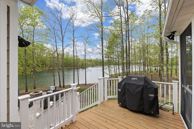 232 RAVEN RD, Bumpass, VA 23024
