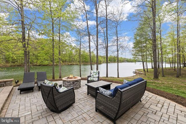 232 RAVEN RD, Bumpass, VA 23024