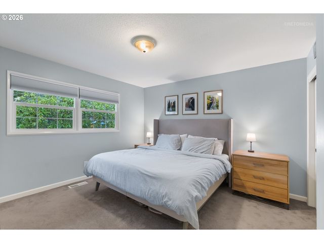 5402 Sw 34TH Pl, Portland, OR 97239