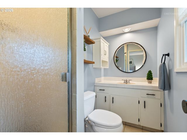 5402 Sw 34TH Pl, Portland, OR 97239