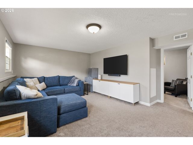 5402 Sw 34TH Pl, Portland, OR 97239