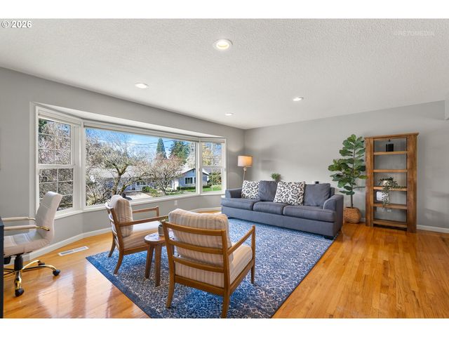 5402 Sw 34TH Pl, Portland, OR 97239