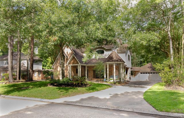9 Mallard Glen Place, The Woodlands, TX 77381