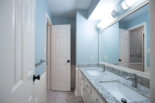 9 Mallard Glen Place, The Woodlands, TX 77381