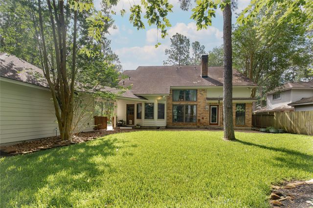 9 Mallard Glen Place, The Woodlands, TX 77381