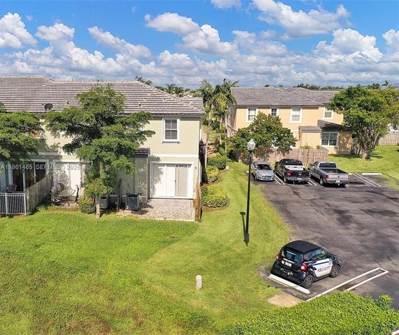 205 SE 29th Ter 1, Homestead, FL 33033