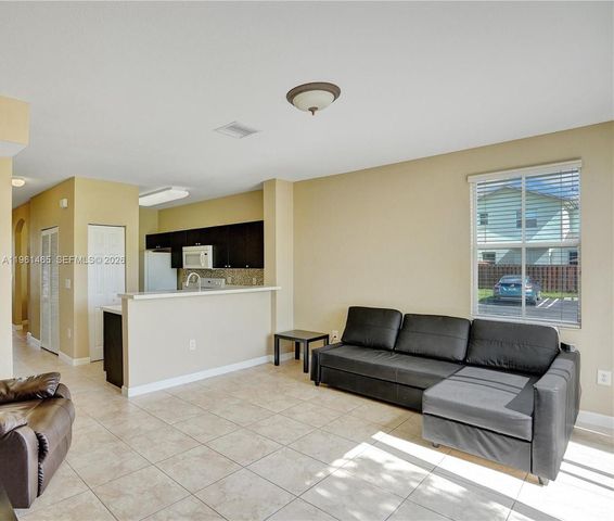 205 SE 29th Ter 1, Homestead, FL 33033