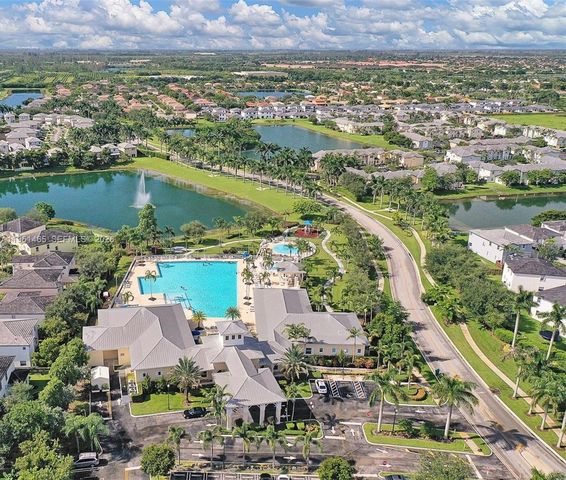 205 SE 29th Ter 1, Homestead, FL 33033