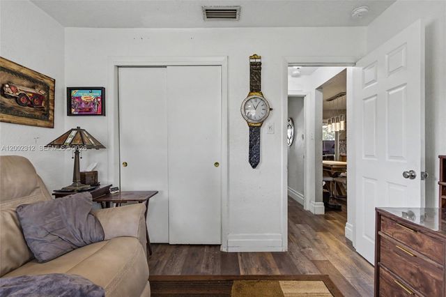 4871 NW 13th Avenue, Deerfield Beach, FL 33064