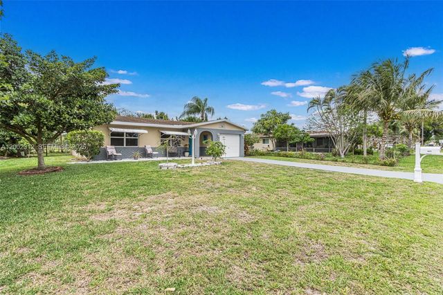 4871 NW 13th Avenue, Deerfield Beach, FL 33064