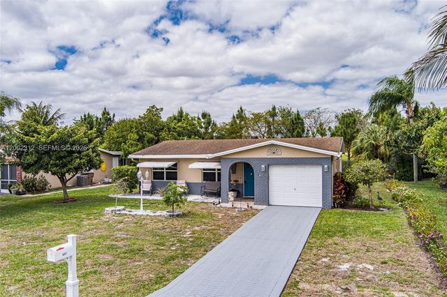 4871 NW 13th Avenue, Deerfield Beach, FL 33064