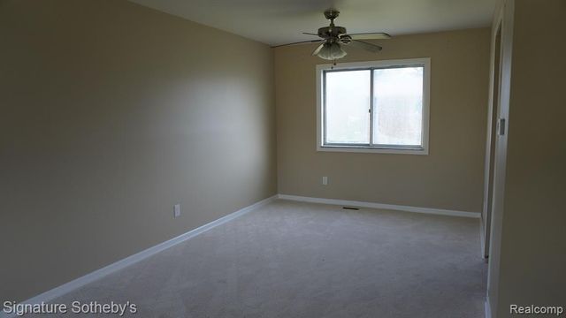 4415 Fox Hill Drive, Sterling Heights, MI 48310