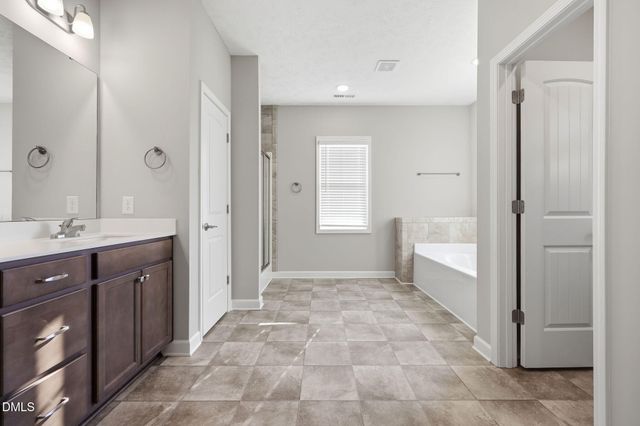 3017 Branscombe Road, Fayetteville, NC 28306