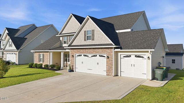 3017 Branscombe Road, Fayetteville, NC 28306