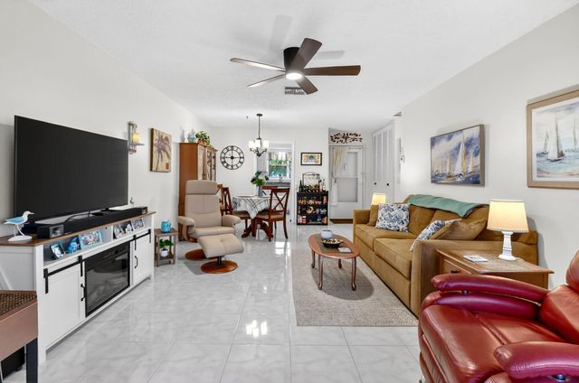 2758 Emory Drive E B, West Palm Beach, FL 33415