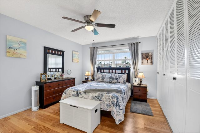 2758 Emory Drive E B, West Palm Beach, FL 33415