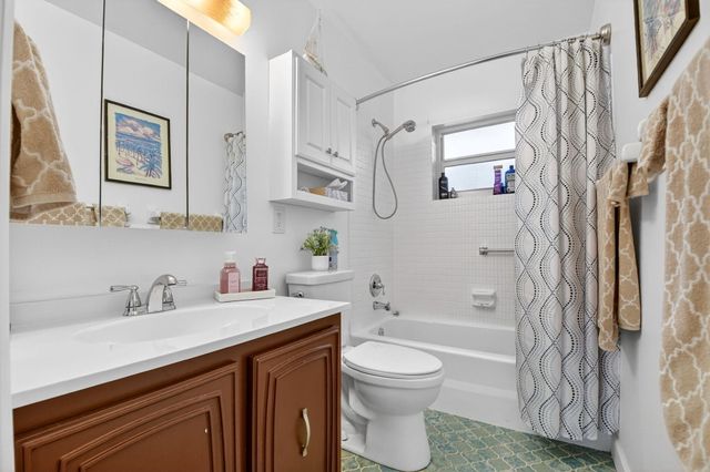 2758 Emory Drive E B, West Palm Beach, FL 33415
