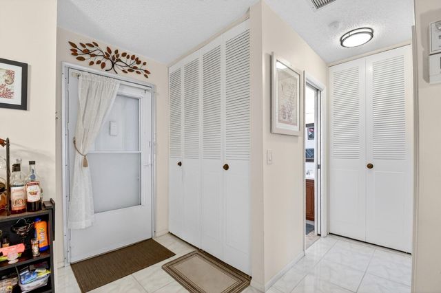 2758 Emory Drive E B, West Palm Beach, FL 33415