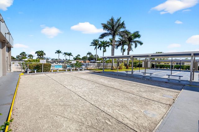 2758 Emory Drive E B, West Palm Beach, FL 33415
