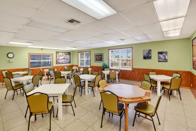 2758 Emory Drive E B, West Palm Beach, FL 33415